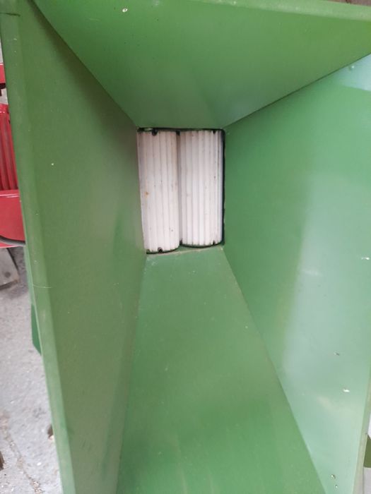 Desciorchinator struguri