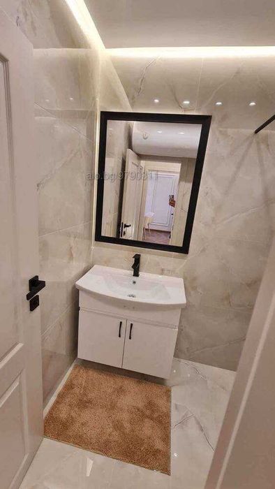 Продава се Двустаен апартамент в Пловдив, Остромила - 65 кв.м за 1847 €/кв.м - Снимка #11