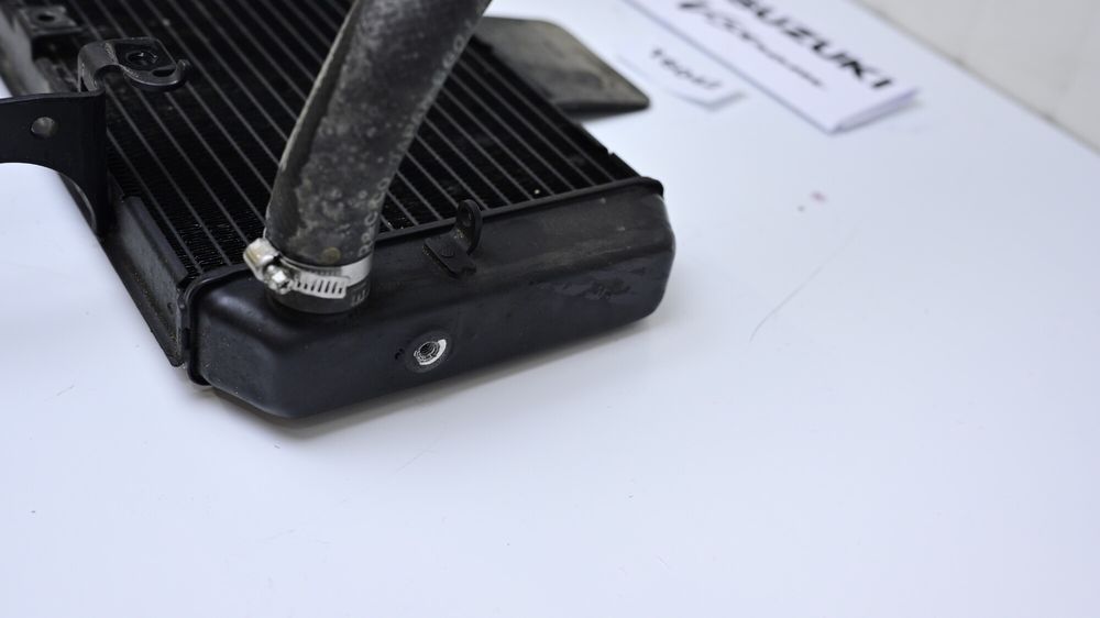 Radiator Apa Suzuki DL 650 V Strom VStrom V-Strom 2004 - 2011