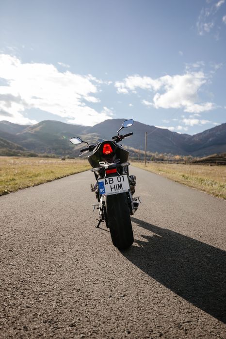 HONDA CB650R E-Clutch 2024