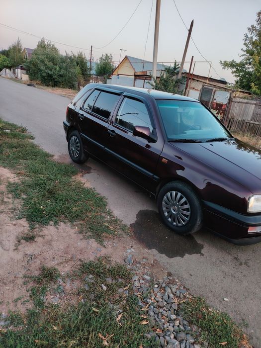 Продам легендарный  Гольф 3.