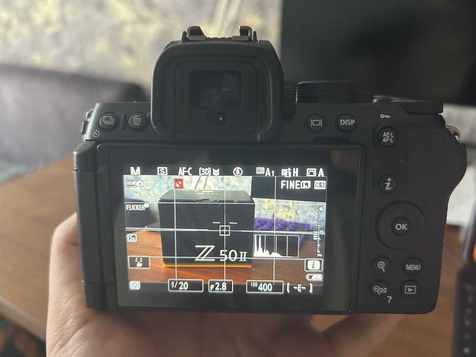 Nikon Z50 II - 657 кадъра, гаранция, отлично състояние