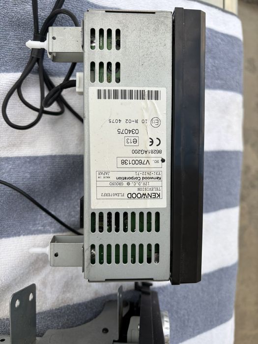 Продавам медия с климатроник за Субару