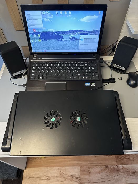 Продам подставку для ноутбука