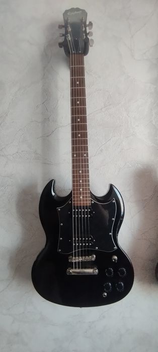 Продаю электрогитару sg epiphone