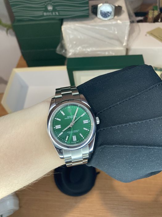 Rolex oyster green