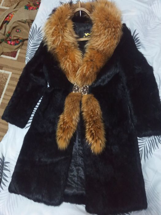 Ayollar  paltosi