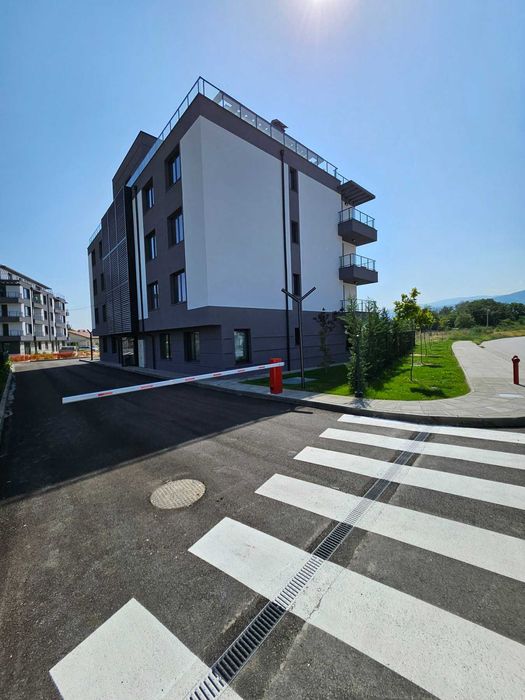 Продава се Двустаен апартамент в Пловдив, Коматево - 64 кв.м за 2110 €/кв.м - Снимка #12