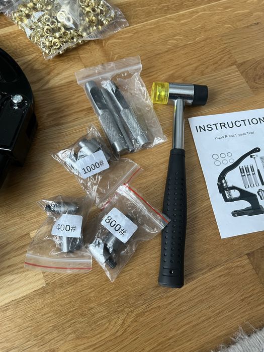 Presa ocheti piele cu 3 capete diferite (pielarie capse)