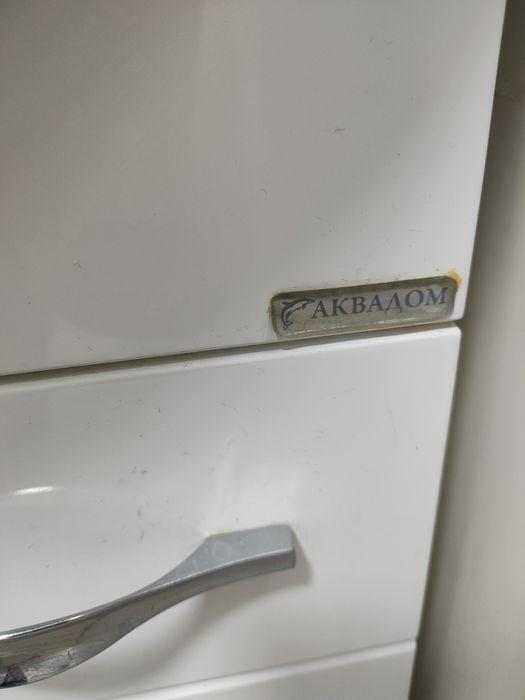 Тумба с раковиной (+смеситель)