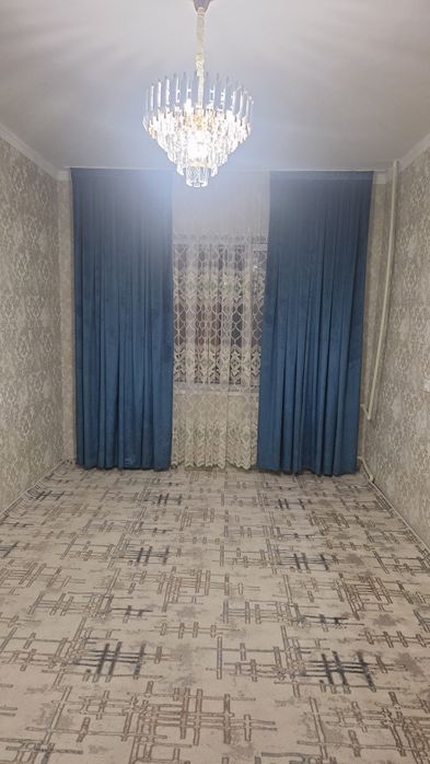 Квартира сотилади 5мик 1 этаж 3хоналик