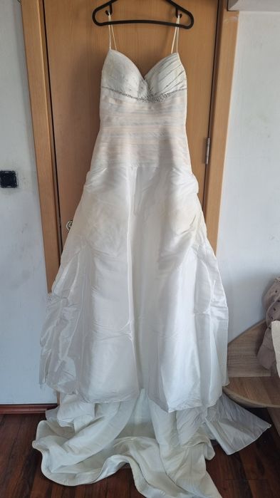 Сватбена булчинска  Рокля Casablanca Bridal Style 1908 Сватбени