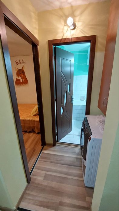 Inchiriez apartament cu 2 camere