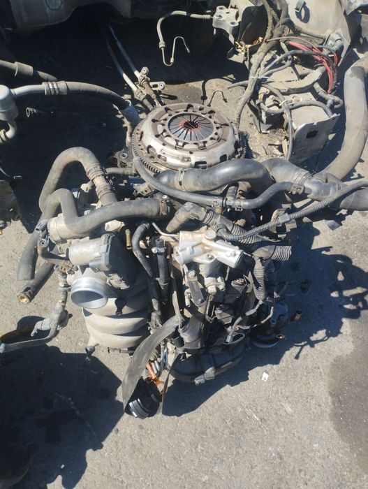 Cutie motor vw golf 4 1.6fsi bad pompa înalte ambreiaj