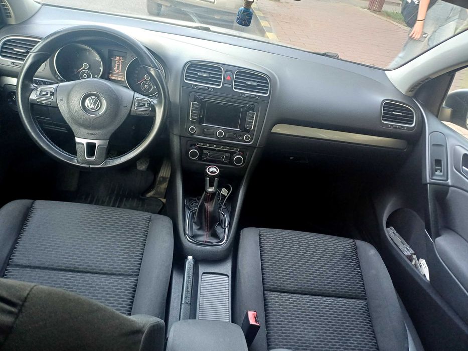 VW Golf VI 2011 1.6 TDI 105 CP euro 5