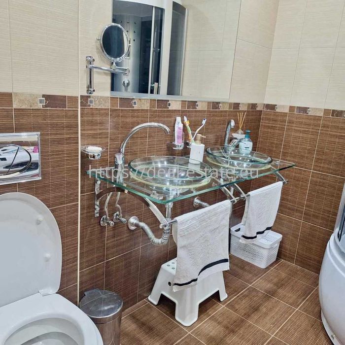 Продава се Едностаен апартамент в Благоевград, Идеален център - 58 кв.м за 2069 €/кв.м - Снимка #7