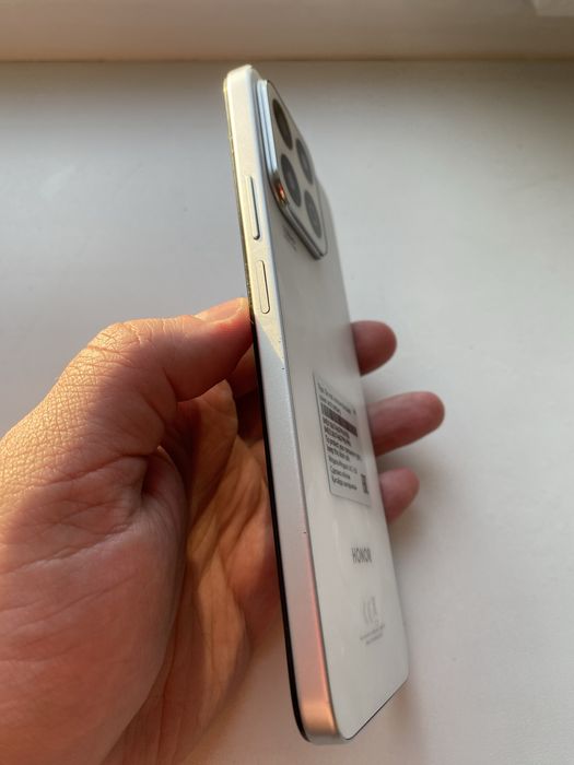 Продам Honor x7c