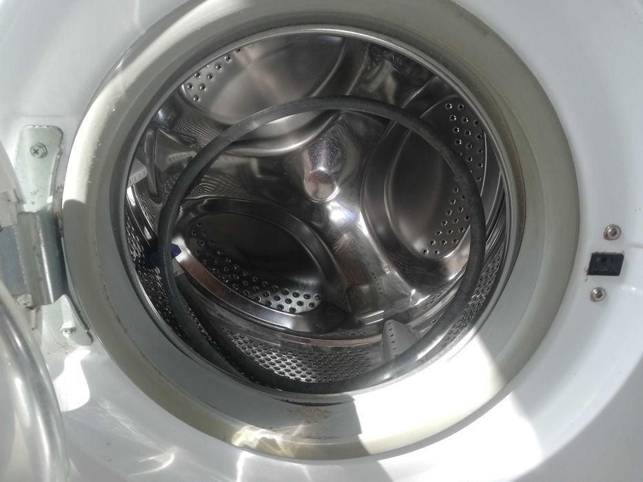 Indesit WI102 пералня на части