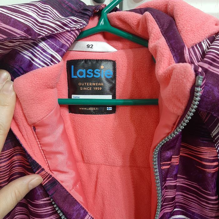 Продам комбинезон для девочки