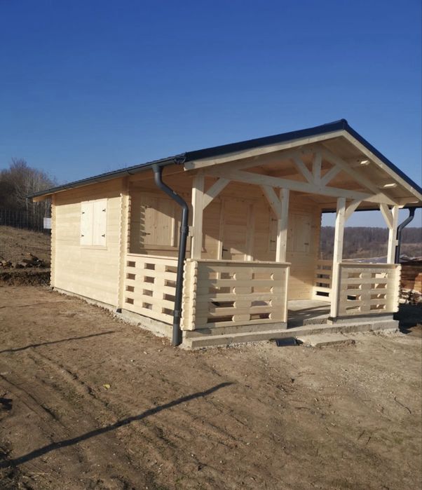 Case de grădină, de vacanță și de locuit din lemn de înaltă calitate.