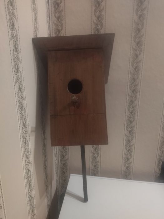 Скворечник из натурального материала