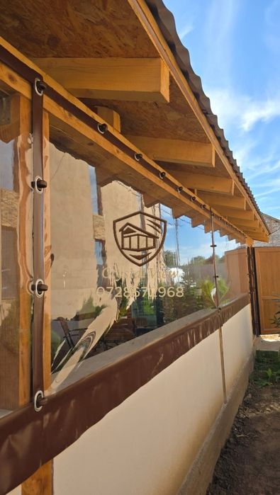 Închideri profesionale cu folie transparentă