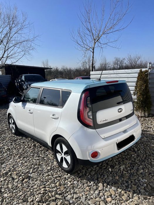 Kia Soul electric avariat, AVARIATE