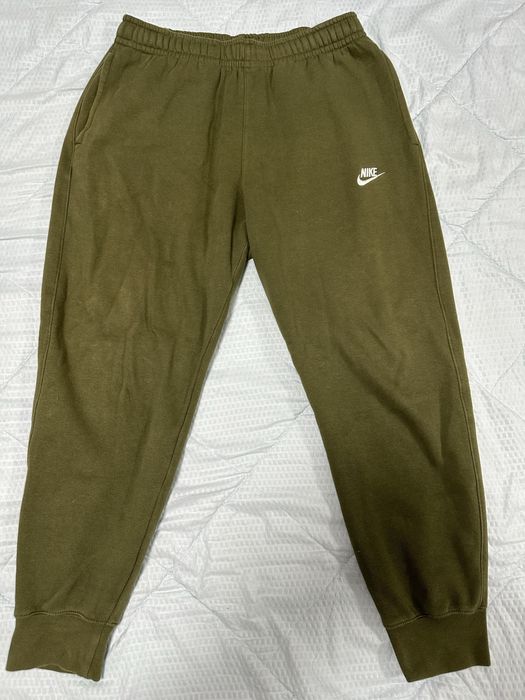 Продавам цял екип на Nike!