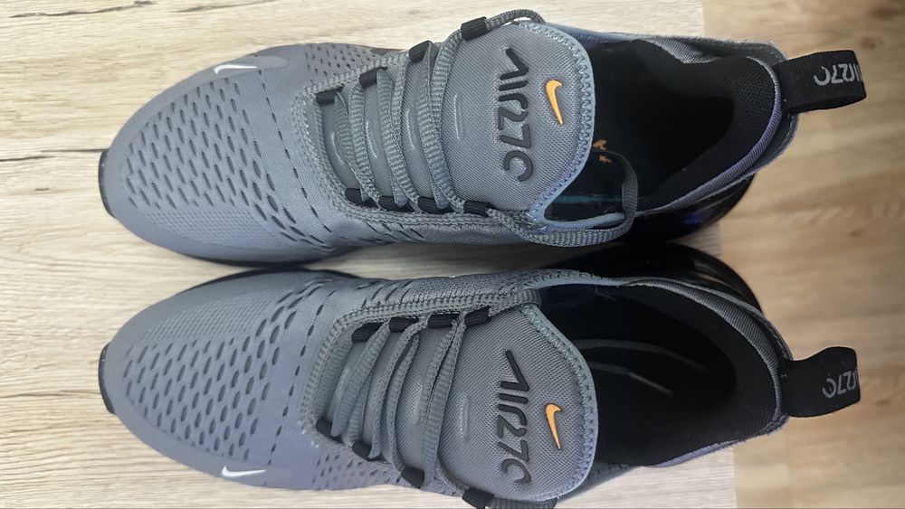 Nike Air Max 270 Mulri Swoosh Grey