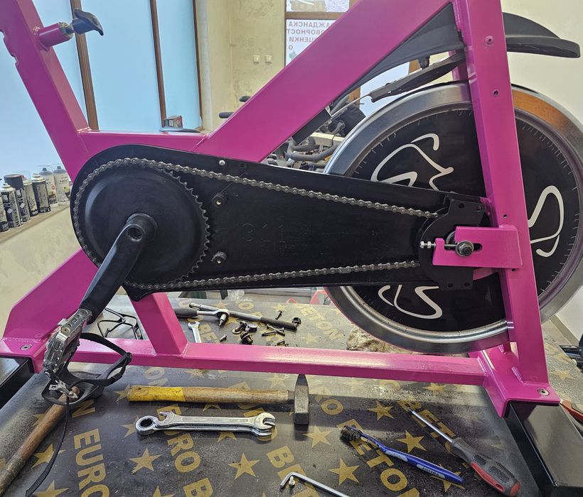 Продавам проф. Спининг колело (байк),Spinning bike STAR TRAC PRO