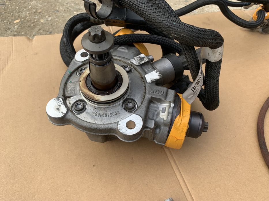 Set turbine si galerie BMW N57D30B Biturbo 313cp si anexele
