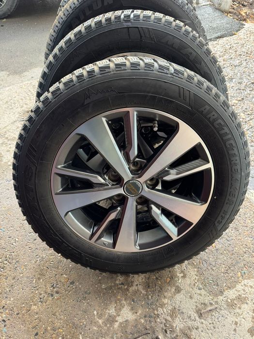 215/60R16 диски в сборе