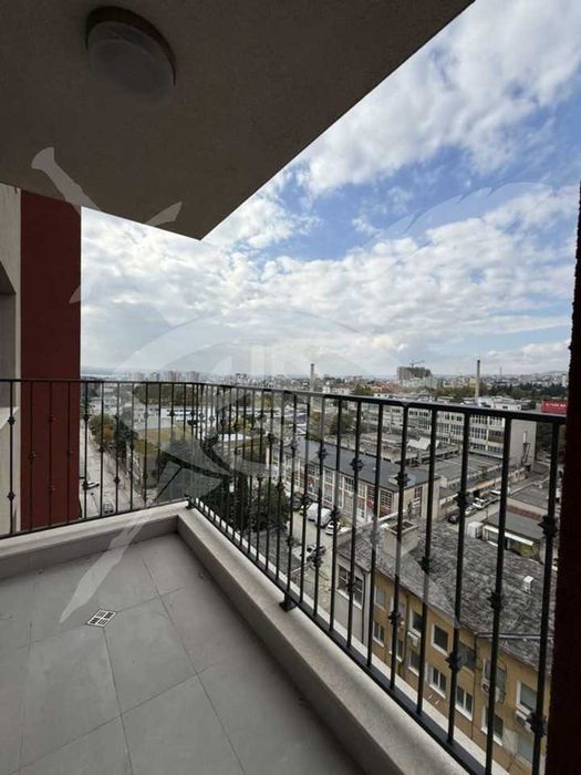 Дава се под наем Тристаен апартамент в Варна, Победа - 70 кв.м за 680 € - Снимка #8