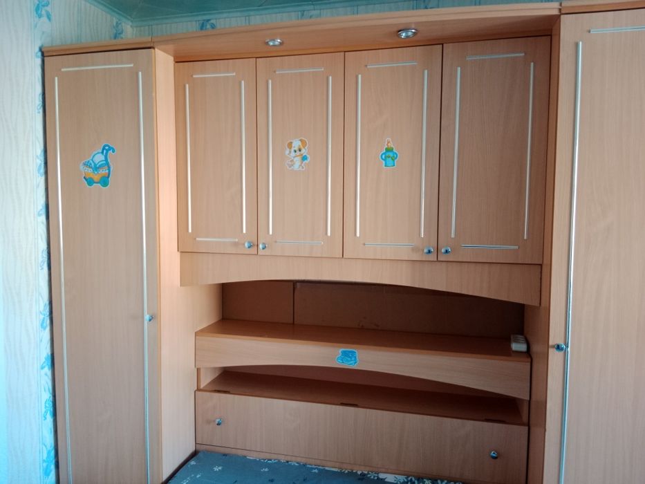 Мебель для спальной