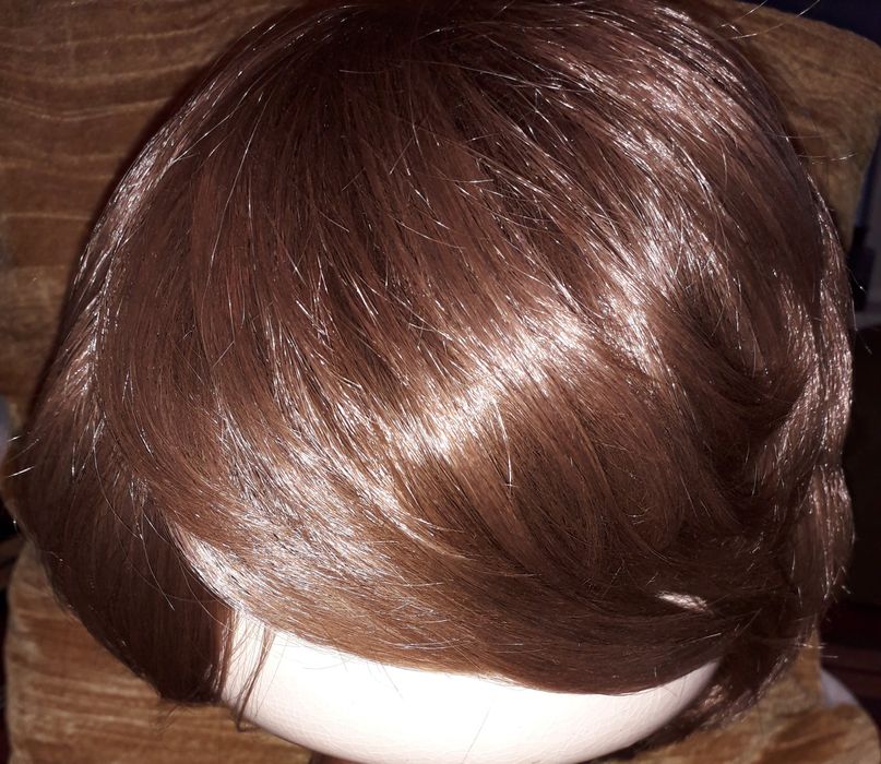 Чисто Нова Перука!