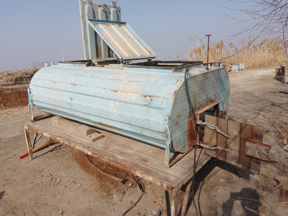 Baliq tashish uchun bojka