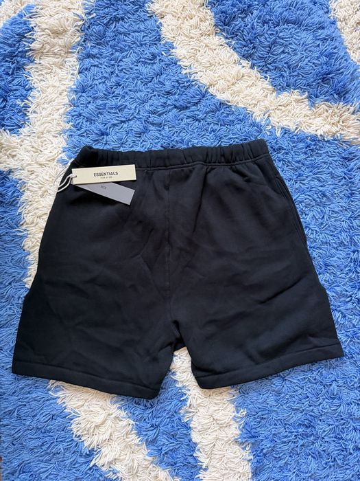 Pantaloni scurti essentials