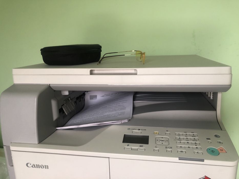 МФУ (Принтер, сканер) формат А3 А4 CANON 2202N