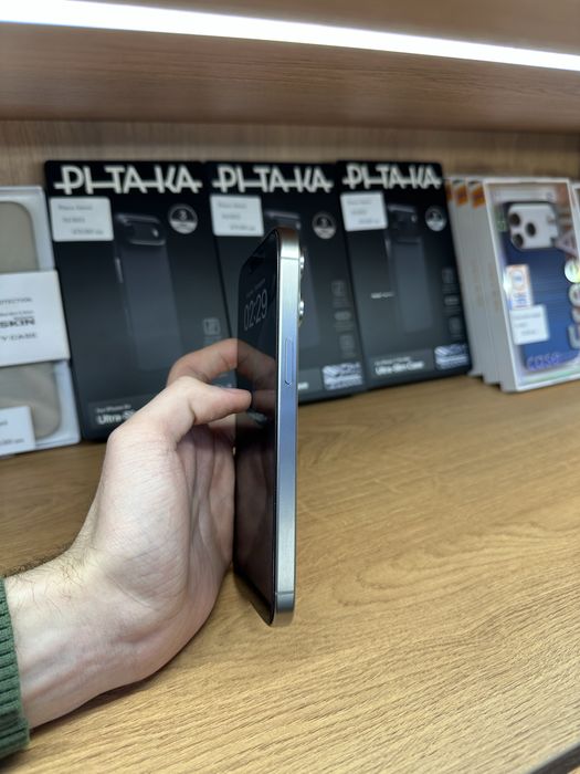 Iphone 15 pro max Natural