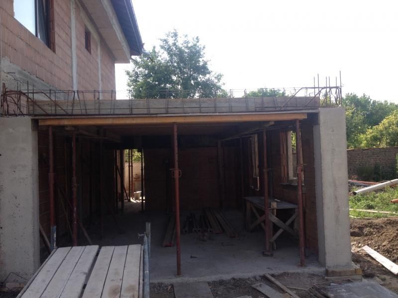 Строителство на къщи,цени от 80-150лв 77 $на кв,изграждане на огради !