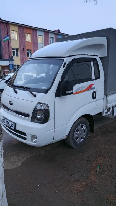 Продаетьса машина Кия бонго 2019 йил. 87000 пробег