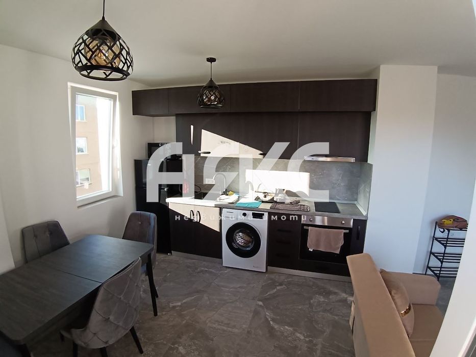 Дава се под наем Двустаен апартамент в София, Надежда 4 - 68 кв.м за 597.21 € - Снимка #1