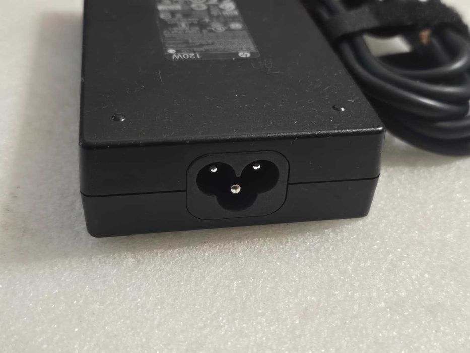 Incarcator laptop original HP 19.5V 6.15A 120W mufa: 4.5 x 3.0 mm