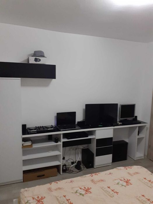 Vand apartament 2 camere