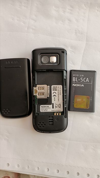 Продавам Nokia 1680 classic (1680c-2) в добро състояние.