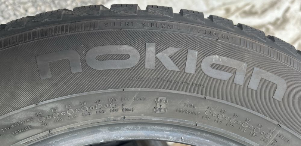 4бр 205/65/16 на 6мм с 21дот Нокиан