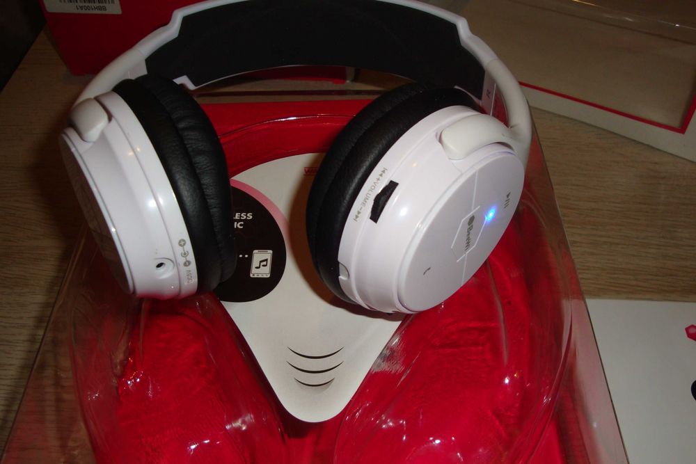 incarcator wireless charger auto prindere automata cu senzor