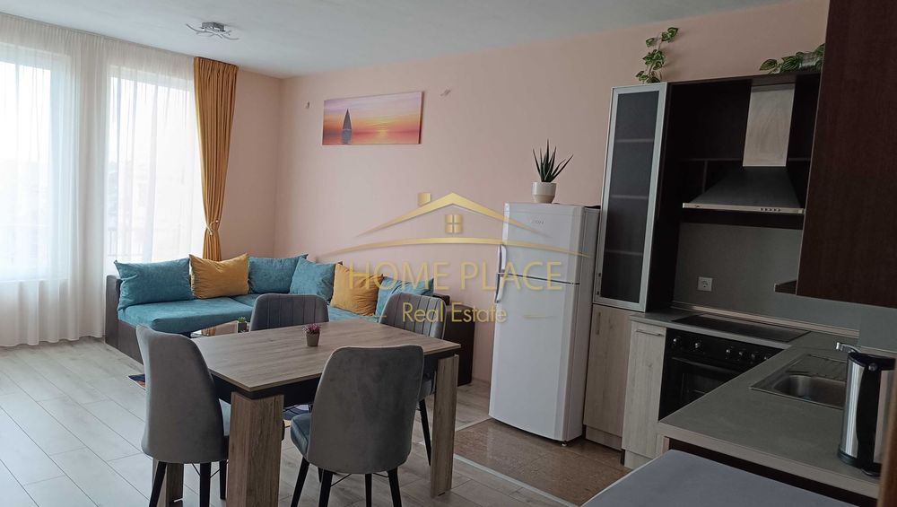 Дава се под наем Тристаен апартамент в Варна, Окръжна болница - 125 кв.м за 714 € - Снимка #2