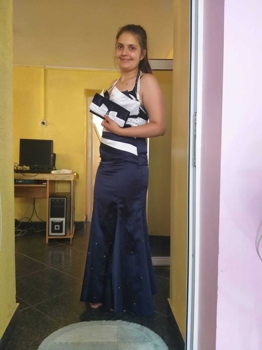 Бална рокля  със чантичка