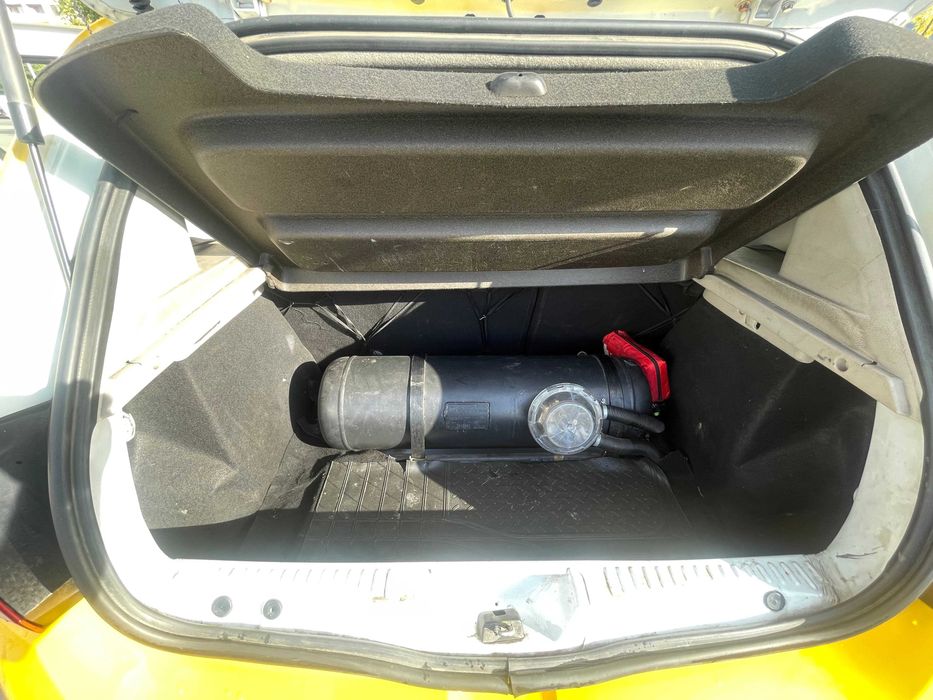 Продавам Таксиметров автомобил Дачия Сандеро 1.2 LPG - 2014 г.